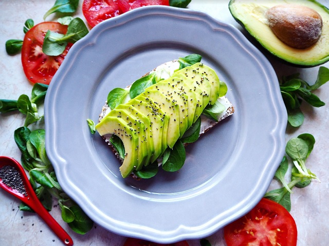 Mengenal Manfaat Buah Alpukat untuk Diet