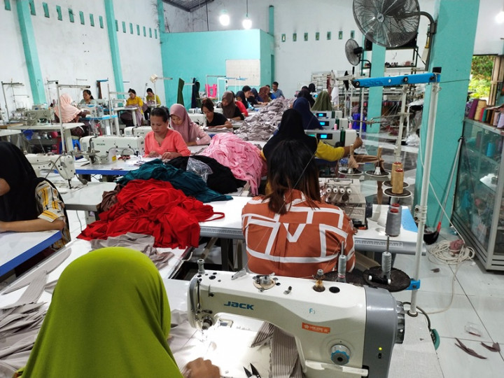 Ramadan Membawa Berkah Bagi Pelaku Usaha Produk Hijab dan Pakaian