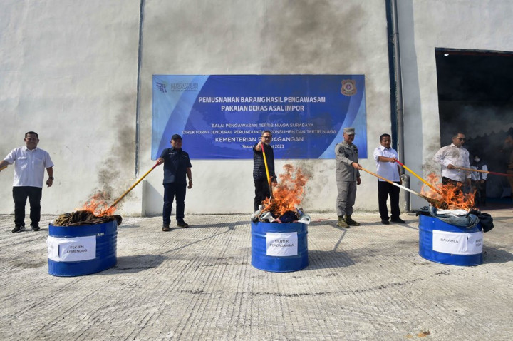 Kembali Musnahkan Barang <i>Thrifting</i> Rp10 M, Mendag: Bentuk Penegakan Hukum dan Perlindungan Konsumen