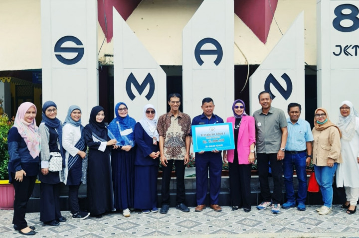 Ikatan Alumni Bantu Proses Belajar di SMAN 8 Jakarta