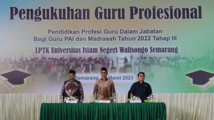 Selamat! LPTK UIN Walisongo Kukuhkan 527 Guru PAI dan Madrasah