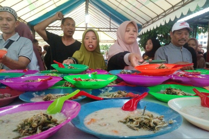 3 Tahun 'Menghilang', Bubur Sup Masjid Raya Al Mashun Kembali