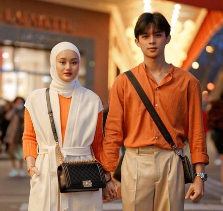 5 Inspirasi Outfit Couple ala Pasangan 'Gemas' Dinda Hauw dan Rey Mbayang