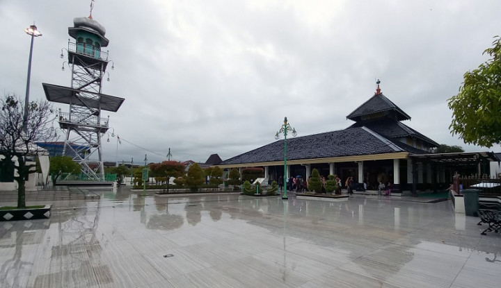 Melihat dari Dekat Peninggalan Wali Sanga di Kota Wali