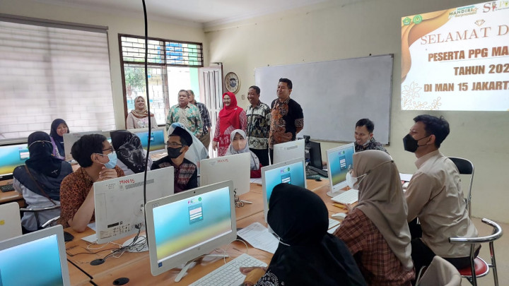 194.032 Guru Madrasah Ikuti Ujian Seleksi Kompetensi Akademik PPG