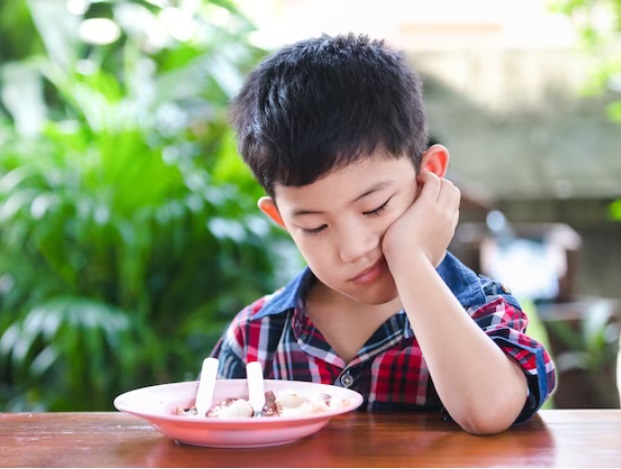 Moms, Ini Cara Mudah Menambah Berat Badan Anak yang Malas Makan