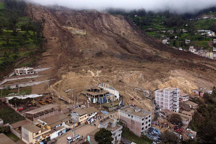 Tujuh Tewas, 50 Hilang Akibat Tanah Longsor di Ekuador