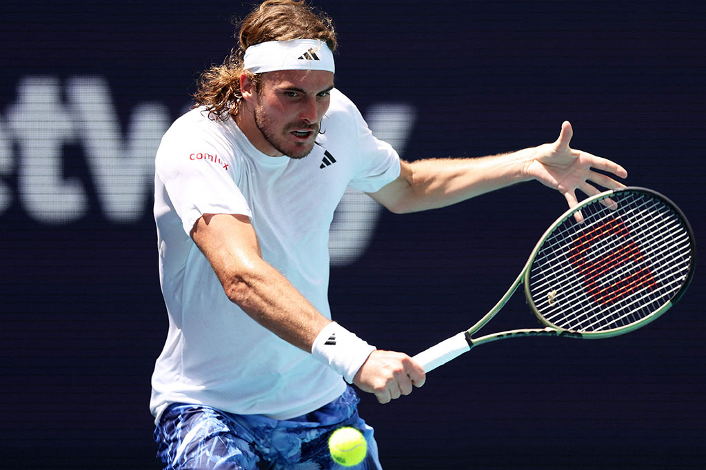 Tenis: Tsitsipas Melangkah ke Babak Keempat Miami Open