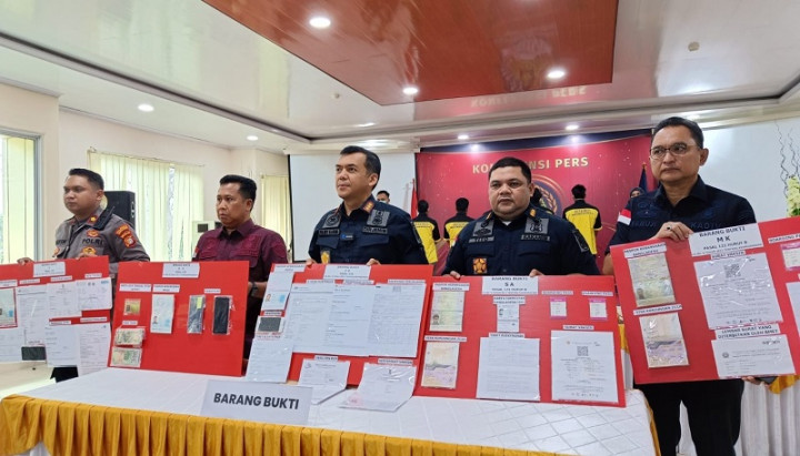 Hendak ke Australia Pakai Visa Palsu, 2 WN India Dibekuk di Bandara Soetta