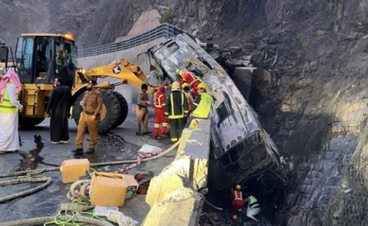 Kecelakaan Bus di Arab Saudi, Kemenlu Cari Informasi Kepastian Korban WNI