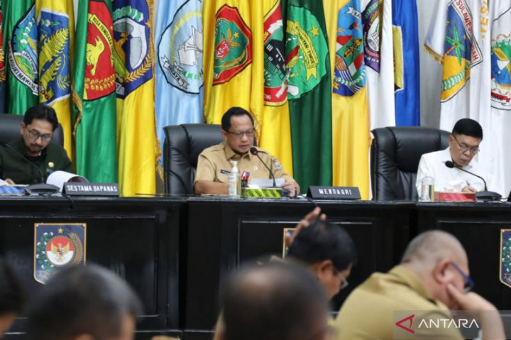 Mendagri Ingatkan Pemda dengan Inflasi Tinggi Segera Bikin Terobosan Kreatif