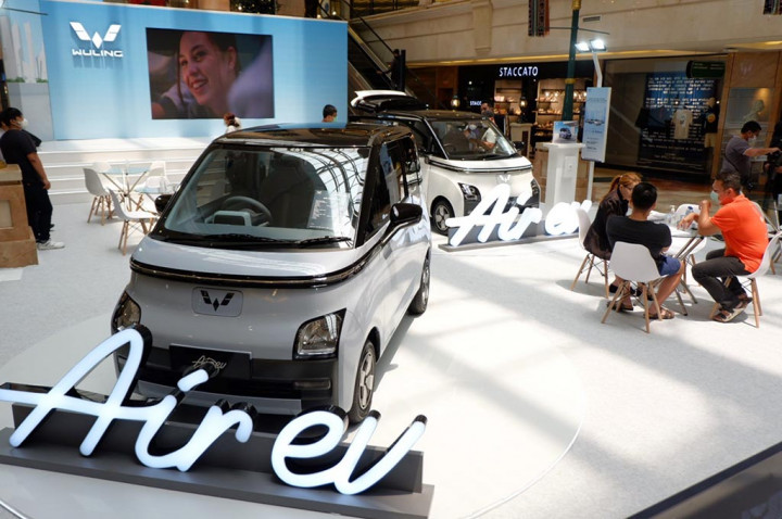 Tanpa Pesaing, Wuling Air EV Incar Pengguna ‘Hijau’ Mobil Listrik