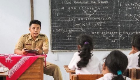 Hore! THR Guru dan Dosen Dapat Tambahan 50% Tunjangan Profesi