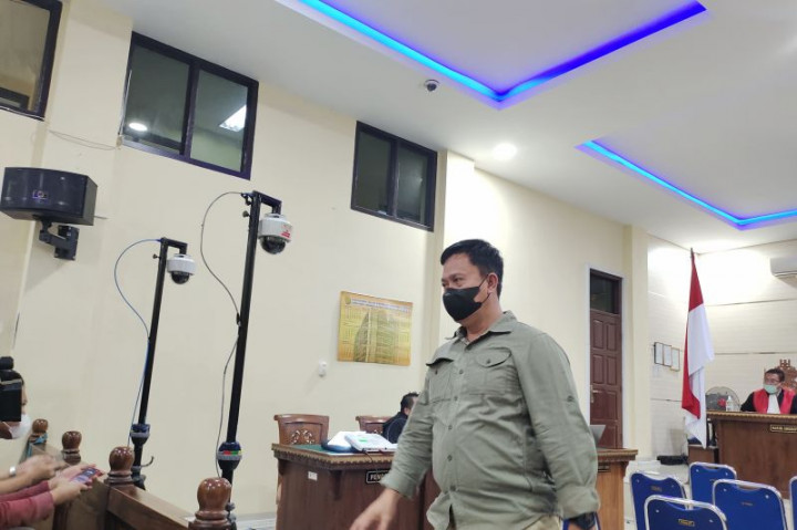 Hakim Ingatkan Perwira Polisi Saksi Suap Eks Rektor Unila Tak Berkelit