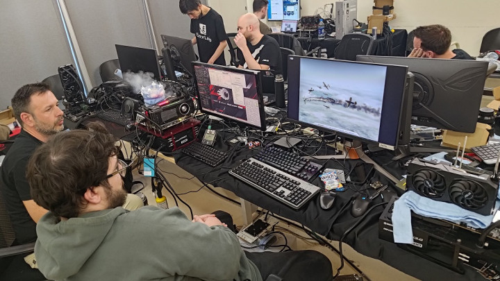 Motherboard Workstation Asus Pro WS W790E Sage SE Cetak Rekor Dunia Overclock