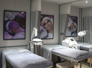 Konsep Baru Dermies Max by ERHA, Perawatan Kecantikan dengan Smart Skin Clinic