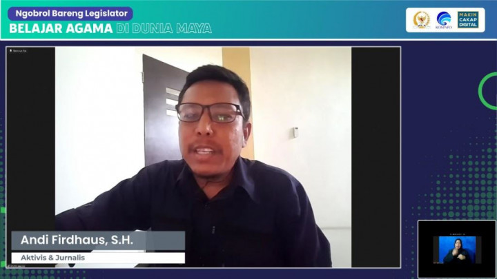 Untung-Rugi Belajar Agama di Dunia Maya: Coba Panduan Ini