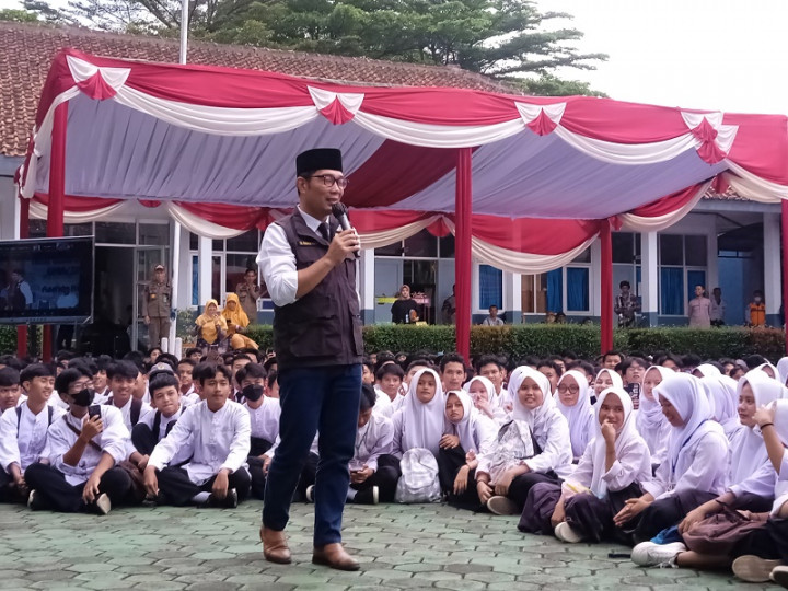 Ridwan Kamil Ingin Kewenangan SMA/SMK Dikembalikan ke Pemda