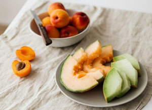 Selain Kesehatan Tubuh, Berikut 4 Manfaat Melon untuk Kecantikan Kulit