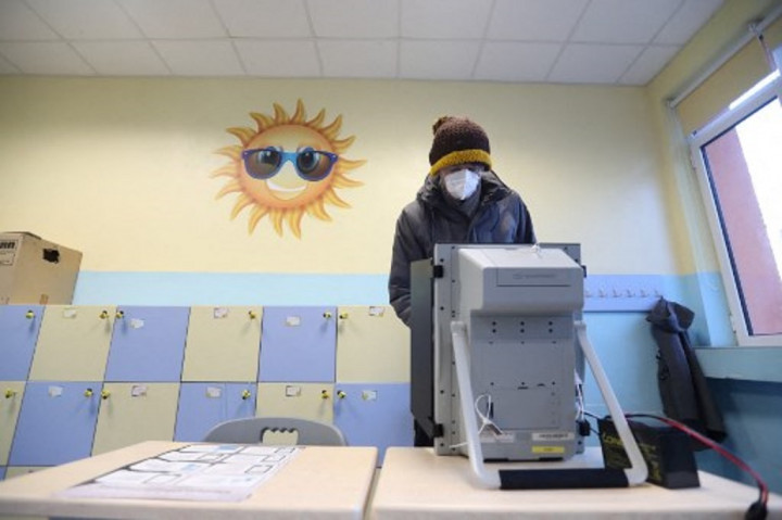 Politik Tak Kunjung Stabil, Bulgaria Gelar Pemilu Kelima dalam 2 Tahun