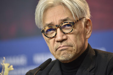 Maestro Musik Ryuichi Sakamoto Meninggal Dunia
