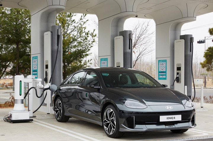 Mulai Berlaku, Ini Rincian Insentif Pajak Beli Mobil dan Bus Listrik