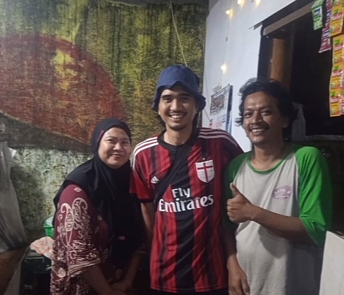 Viral Duta Sheila On 7 Makan di Warteg, Netizen Beri Pujian