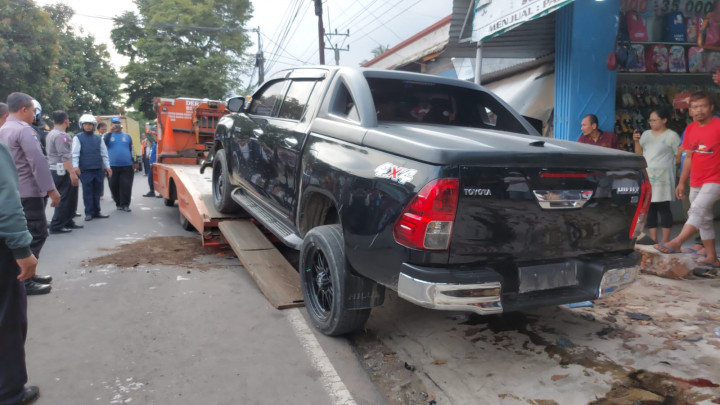 Penyebab Kecelakaan Mobil Dinas Bupati Kuningan karena Sopir Mengantuk