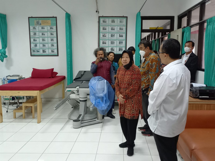 Mensos Minta Peralatan Terapi Sentra Terpadu Prof Dr Soeharso Solo Diperbarui