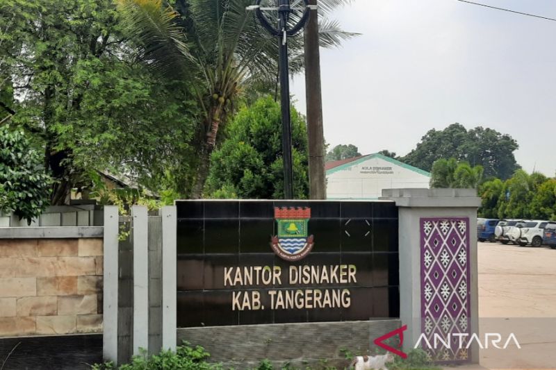 Kantor Disnaker Kabupaten Tangerang (Azmi)