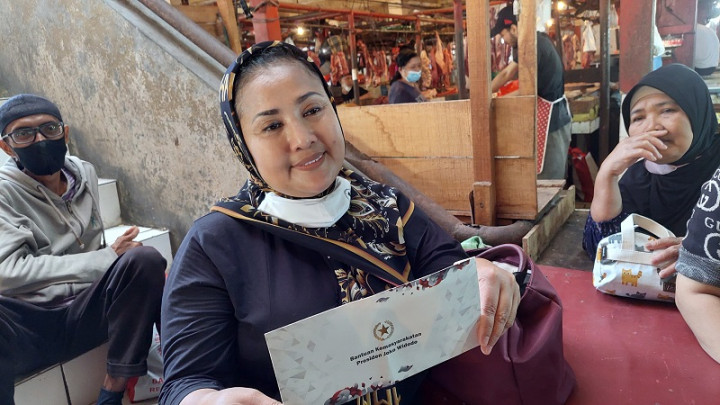 Pedagang Ikan Pasar Rawamangun Curhat Ke Jokowi, Sudah 2 Bulan Harga Naik