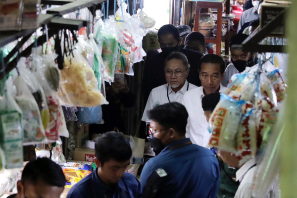 Jokowi Penuhi Janji Ajak Zulhas Blusukan, Apa Hasilnya?