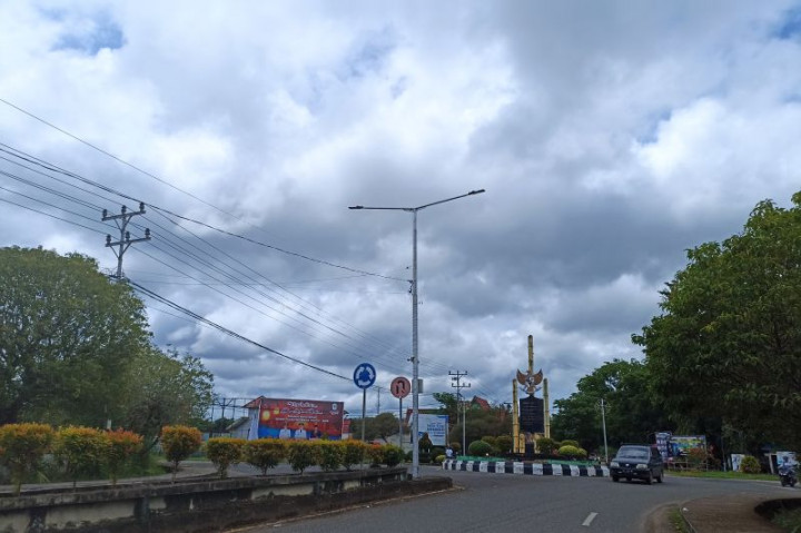 Warga Kapuas Hulu Diminta Waspada Cuaca Ekstrem