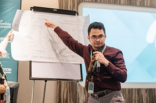 Selamat! Dua Dosen Muda UI Lulus Program Kepemimpinan Ilmuwan Kelas Dunia