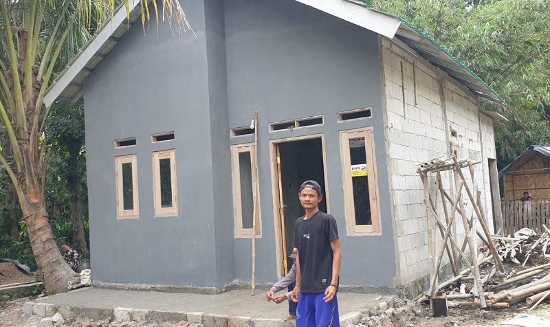 Ilustrasi perbaikan rumah tak layak huni. Foto: Kementerian PUPR