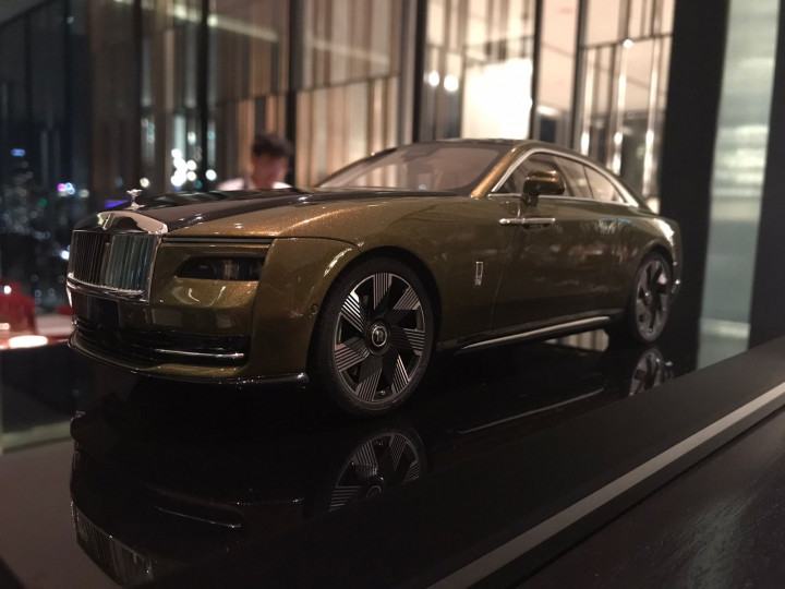 Mobil Listrik Pertama Rolls-Royce Segera Meluncur di Indonesia, Ini Bocorannya