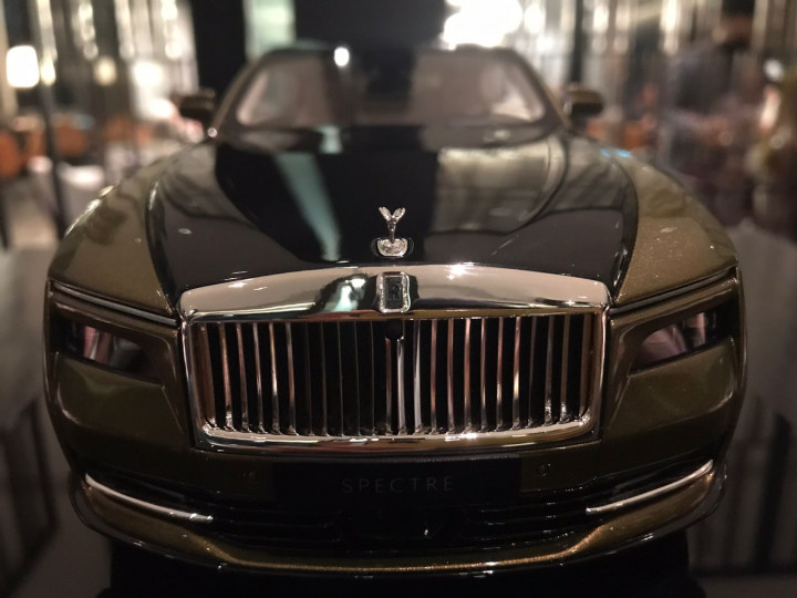 Persiapan Rolls-Royce Jelang Peluncuran 'Mobil Listrik Sultan Spectre