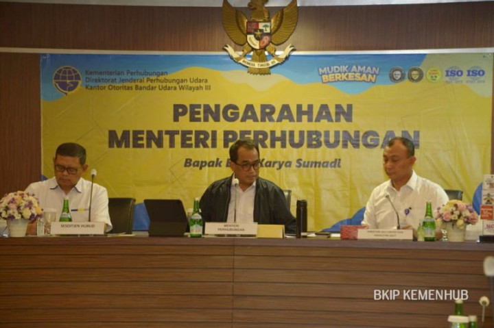 Menhub Cek Kesiapan Sarana Prasarana Transportasi di Jatim