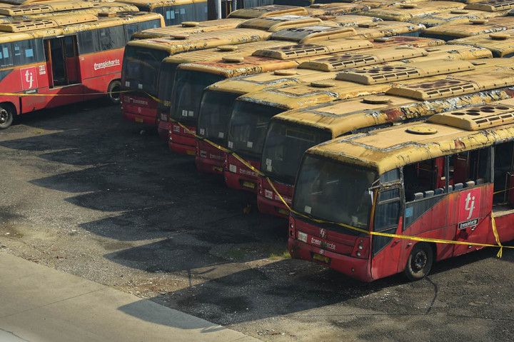 417 Bus TransJakarta Rusak di Terminal Pulo Gebang Akan Dilelang