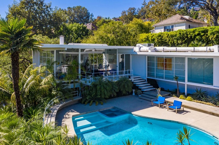 Intip Rumah Baru Brad Pitt yang Kecil, Harganya Cuma Rp82 Miliar