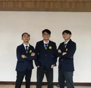 Keren! Mahasiswa Unej Sabet Juara 1 Kompetisi Desain Jembatan di NTU Singapura