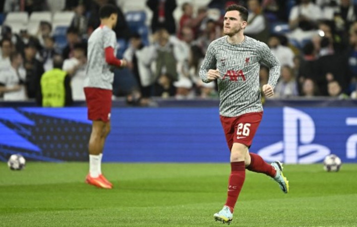 Kacau! Bek Liverpool Robertson Disikut Wasit dan Kena Kartu Kuning saat Hadapi Arsenal, Begini Kronologinya