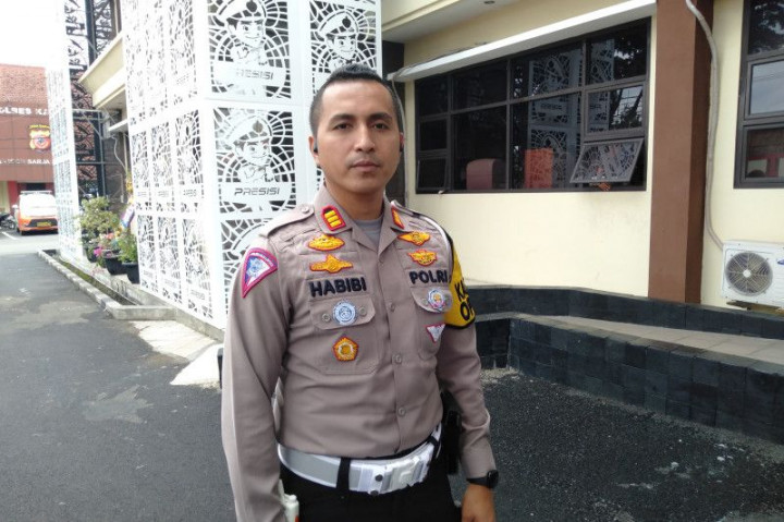 Kendaraan Tonase Berat Dilarang Melintasi Jalur Mudik Karawang