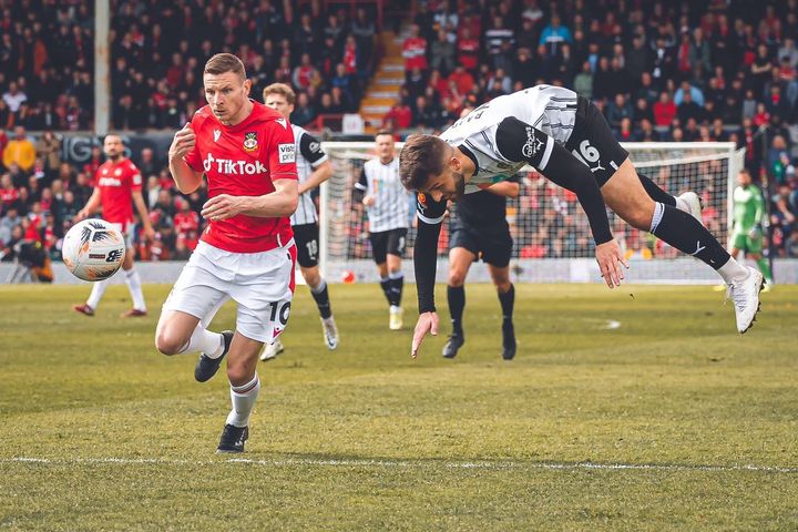 4 Fakta Menarik Wrexham AFC, Klub Bola Ryan Reynolds yang Makin Dekat Promosi ke League Two