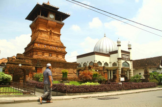 Masjid Menara Kudus, Saksi Akulturasi Kebudayaan Jawa, Hindu,