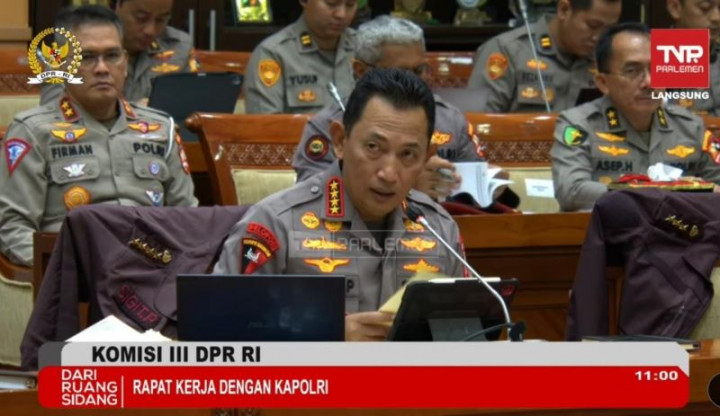 Kepercayaan Publik Merosot, Kapolri Minta Maaf Belum Penuhi Harapan Masyarakat
