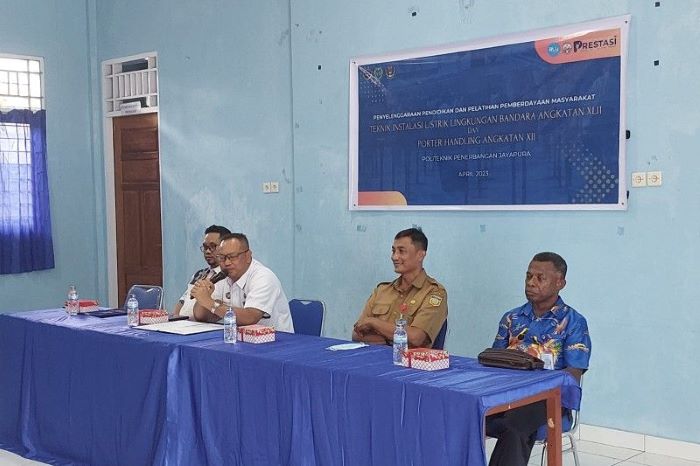 SMKN 5 Waibhu, Sekolah Penerbangan Pertama di Papua