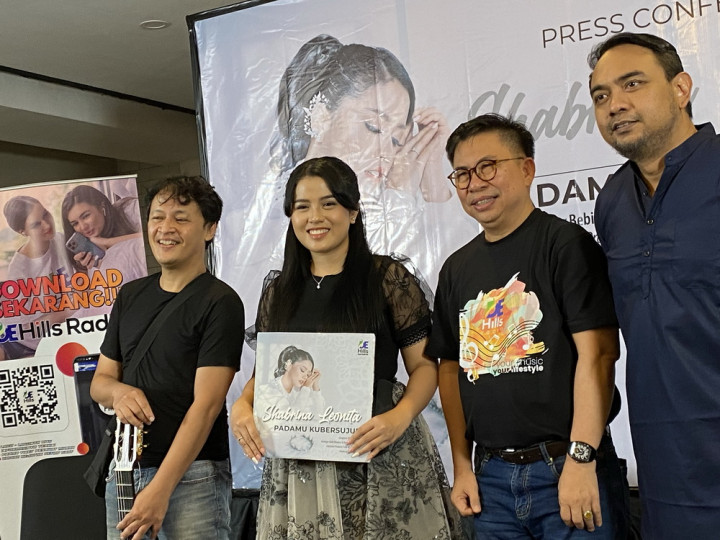 Shabrina Leonita Bangga Nyanyikan Ulang Lagu Religi Milik Afgan