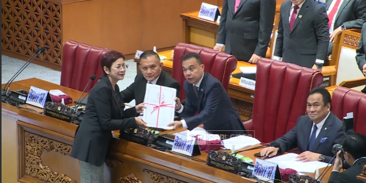 Resmi, RUU Landas Kontinen Disahkan Menjadi Undang-undang