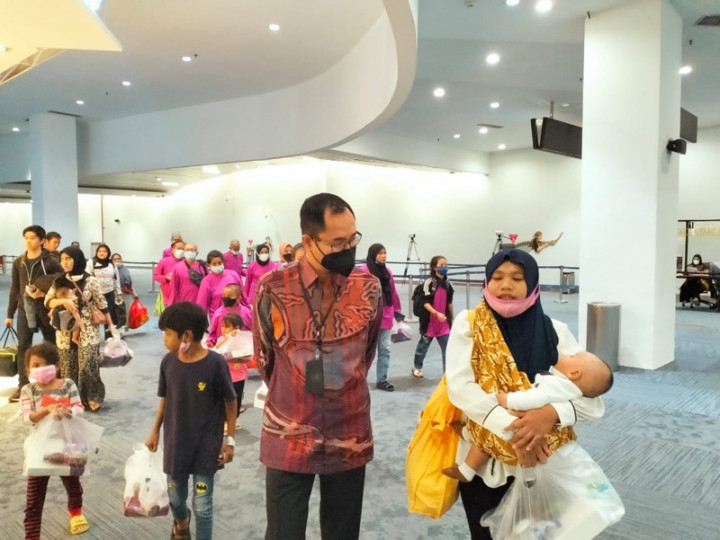 Pemerintah Pulangkan 154 WNI Kelompok Rentan dari Malaysia